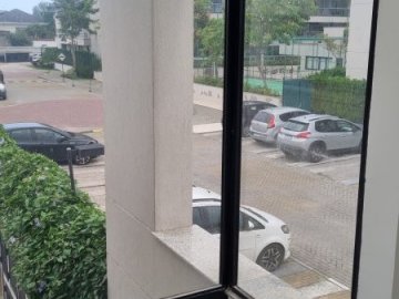 Casa com piscina, 366m2 e 4 Quartos no Sofisticato